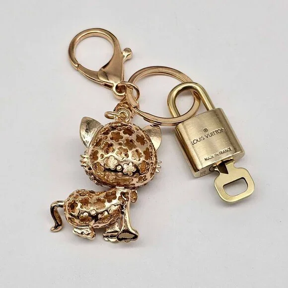 Authentic Louis Vuitton Lock & Key with unbranded Bagcharm, Keycharm, Keychain - Picture 5 of 7